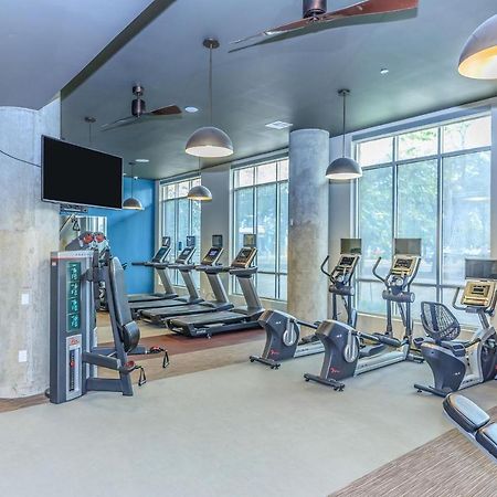 Penthouse Cool-Oasis-In-Houston-Rental Car Available-View-Great-Sleep Buitenkant foto